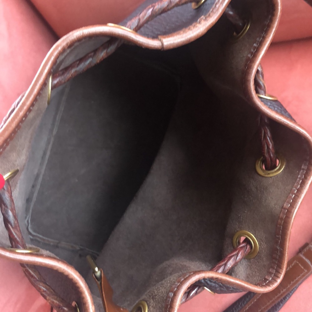 Vintage Dooney & Bourke drawstring bucket bag - Picture 9 of 10